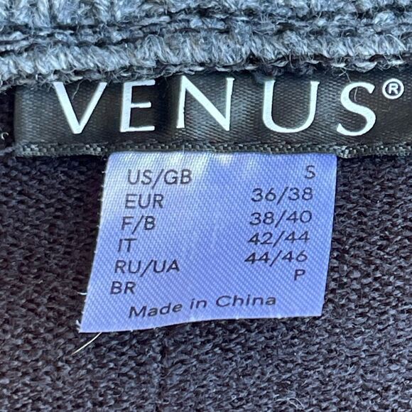 Venus Two Tone Black Gray Sweater Cardigan Size Small Preppy Classic Minimalist - Picture 7 of 9